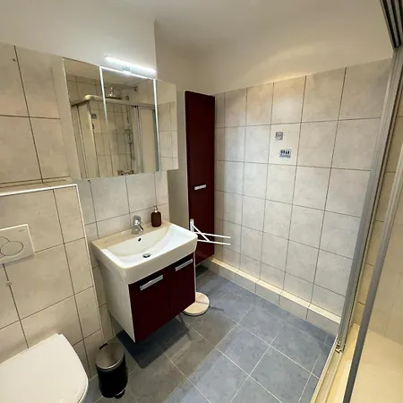 Seaside Doese - Free Parking & Wifi *